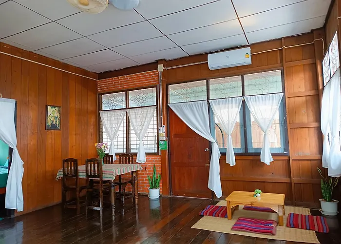 Pai Baan Homestay ปายบ้าน โฮมสเตย์ ถนนคนเดินปาย