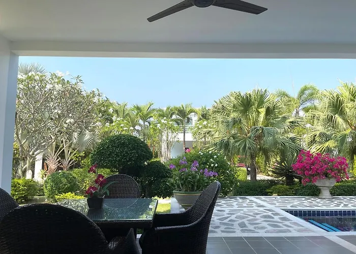 Seabreeze Villa