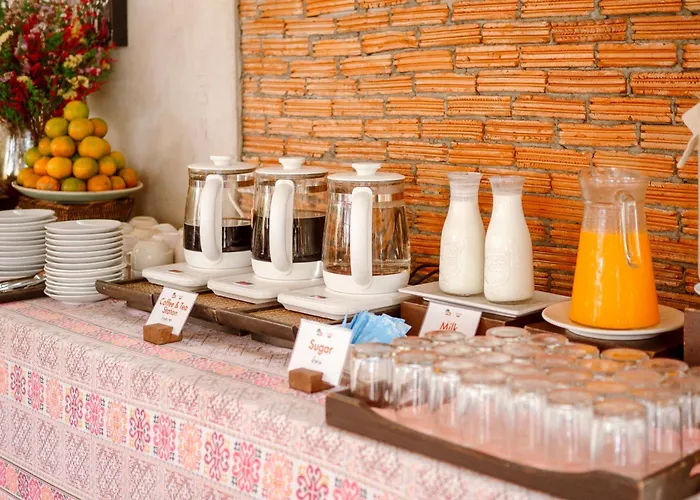 Society House Luxury Hostel