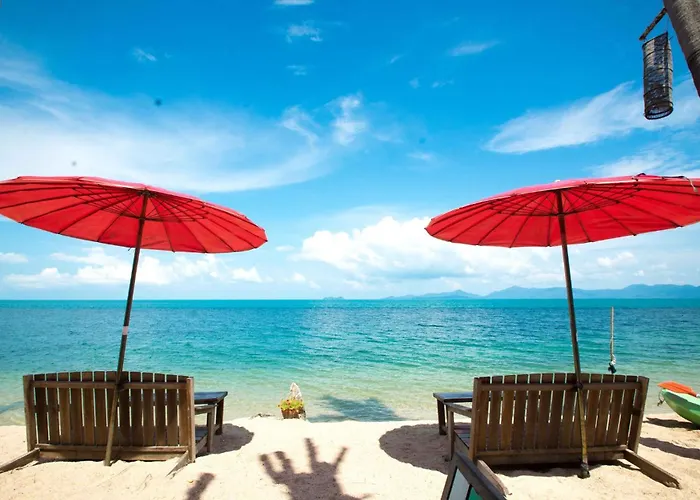 A Little Bungalows By Beach