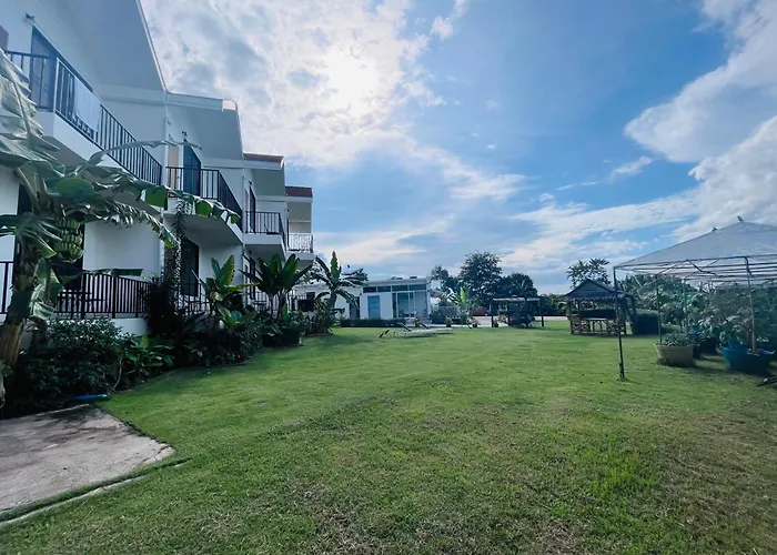 White Seaview Residence