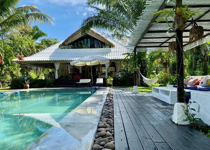 Maddekehaoo Eco Mansion