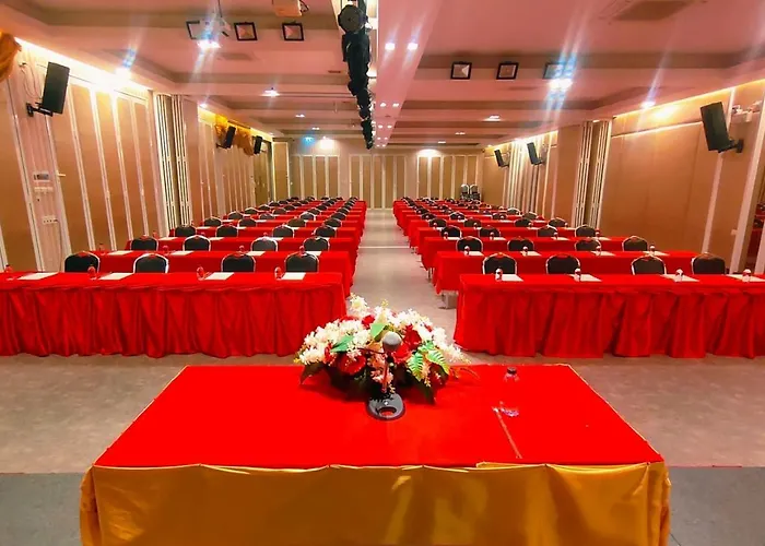 River Hotel Pattani