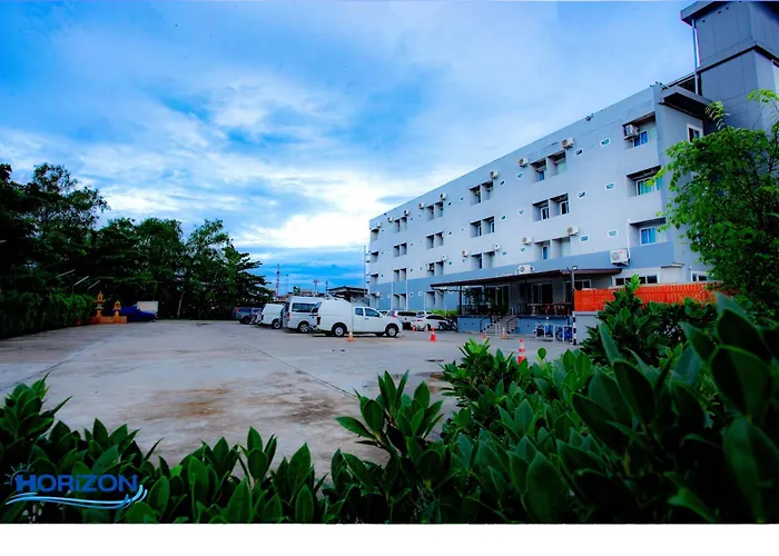 Horizon Hotel Surat Thani