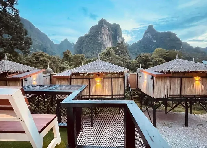 Bridge Hill Cafe Glamping