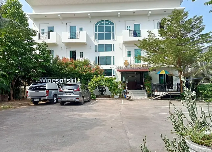 Maesot Siri