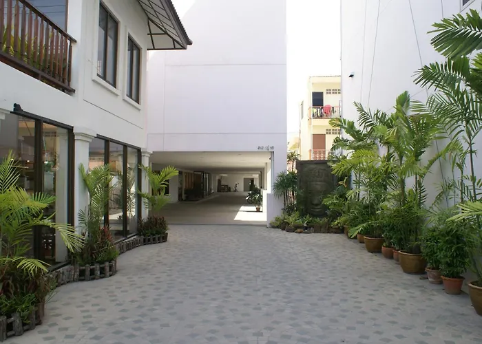 Diamond City Place Hotel Pattaya