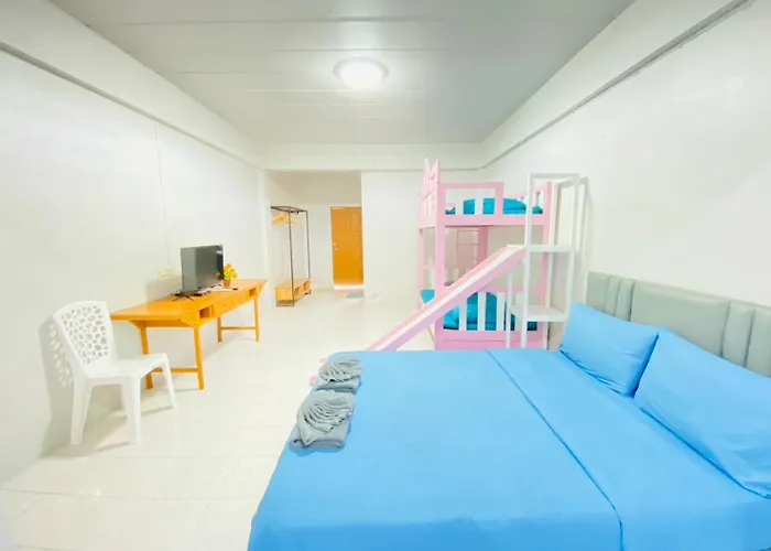 พีพี วิลล่า บางแสน รีสอร์ท