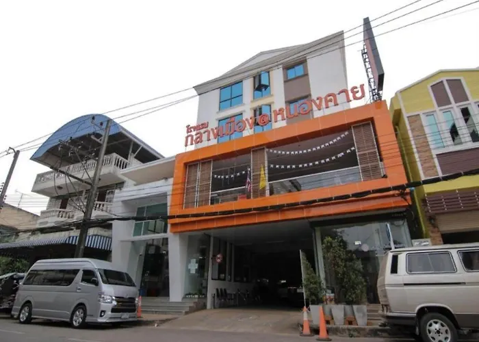 Klang Muang @ Nongkhai Hotel