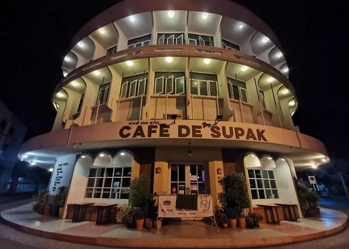 Supak Hotel