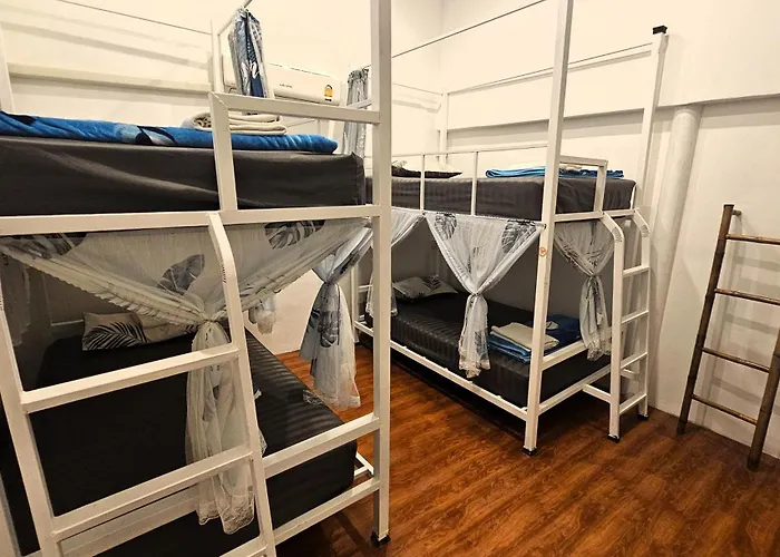 Hideout Hostel