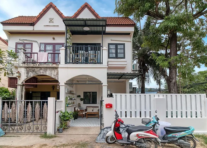 Rattana House Homestay