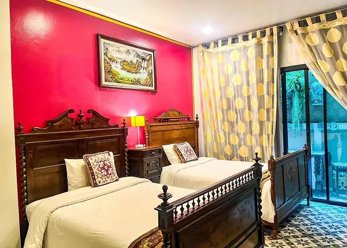 Songkhla Tae Raek Antique Hotel