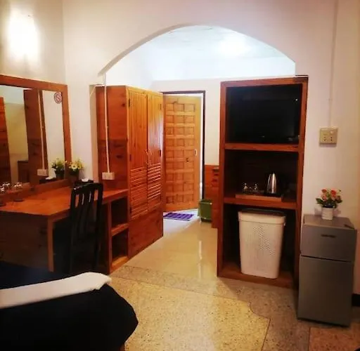 Private Well Priced Guesthouse Available To Rent