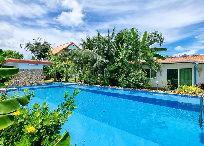 Tina'S Living Paradise - Guesthouses With Private Pool, 5 Min To Beach