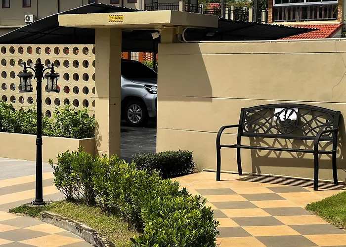 Tachang Airport Hotel
