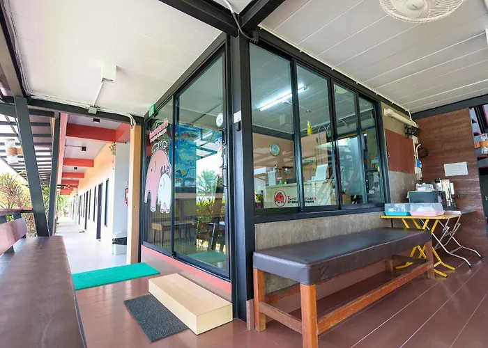 The Ele Hotel Ranong - Sha Extra Plus