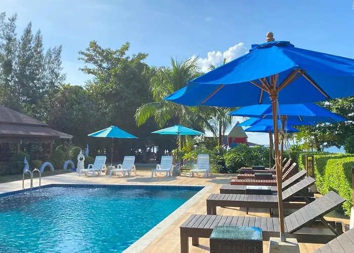 Koh Ngai Paradise Beach