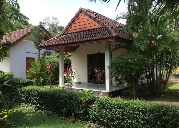 Cousin Resort