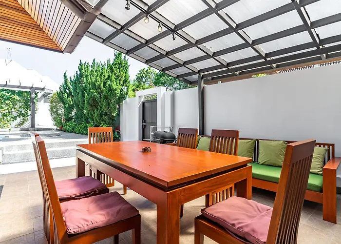 Villa Andre By Villacarte