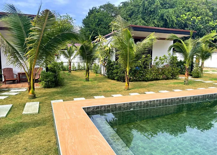 Aqua Boutique Resort & Pool