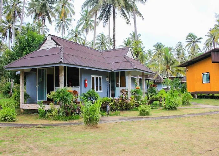 Koh Kood Far East Resort