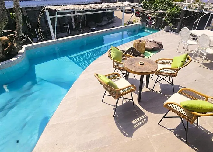 Hideout Hostel