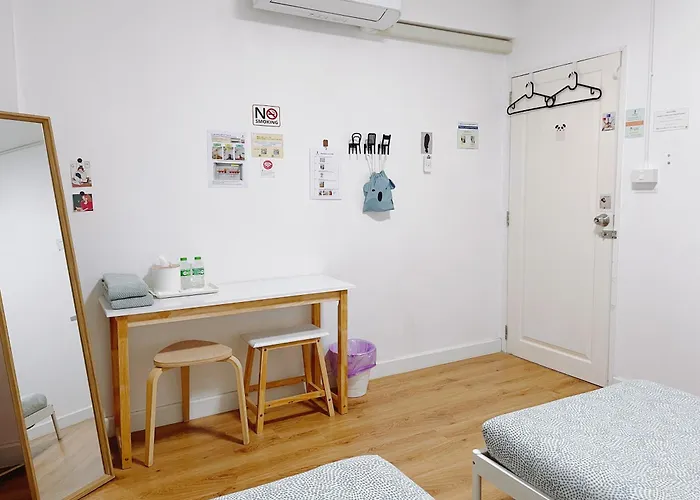 Room Story Hostel