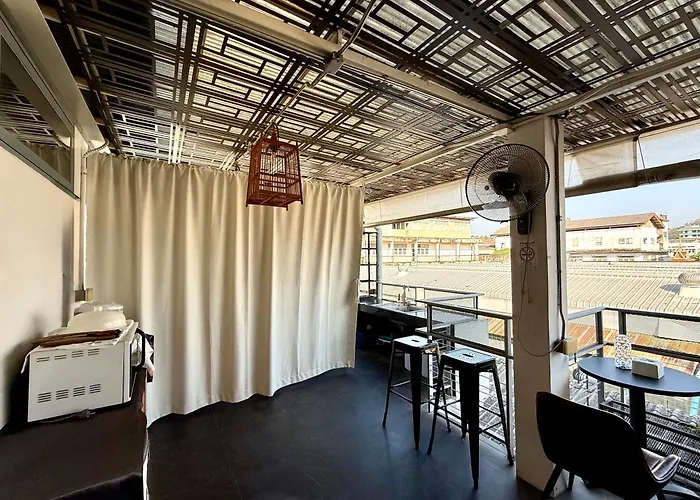 Saijai Cafe And Hostel