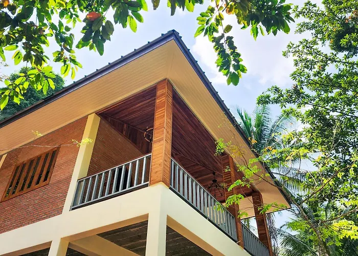 Baan Bhuwann Forest Chalet