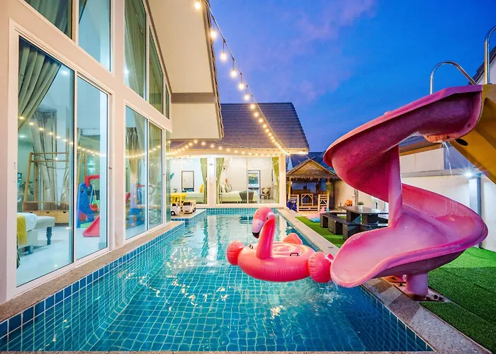 M4 Billion Pool Villa Cha-Am