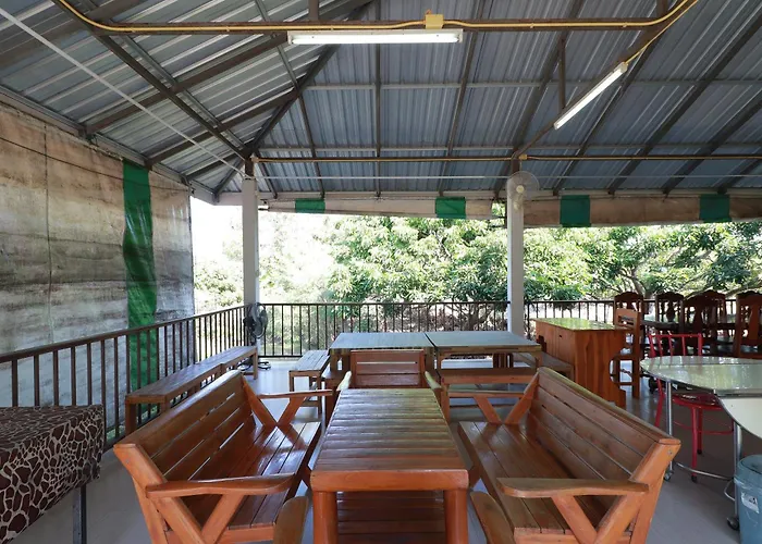 Oyo 553 Kongsup Resort