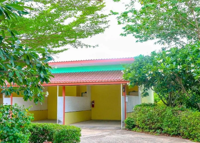 The Moon Resort Phetchaburi