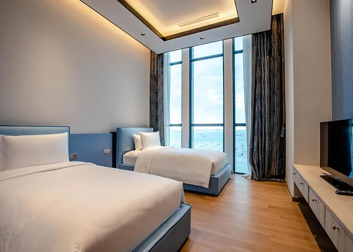 S Sriracha Hotel & Residence