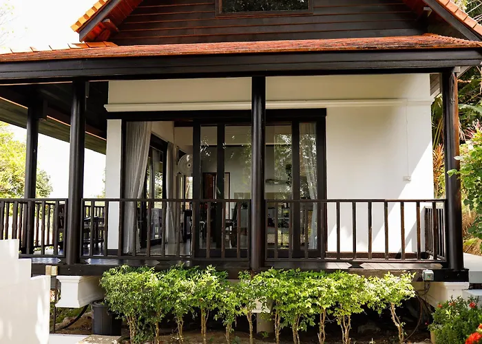 Baan Chom Chan