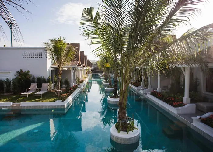 Lalynn Resort & Villas, Phuket - Free Scheduled Shuttle To Bang Tao Beach