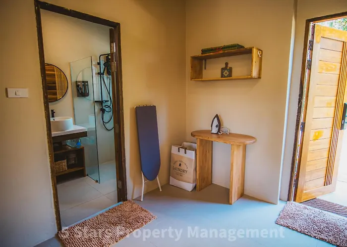 Cube Villas Cozy Retreat With Salt Pool In Priv Garden And Soft Bed