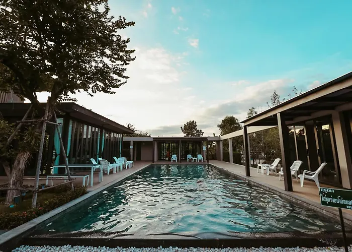 Momtikcamp Hotel