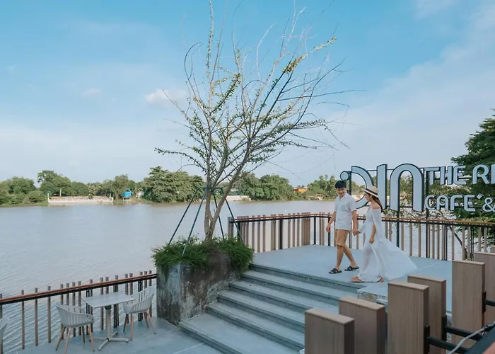Rachabhura Hotel