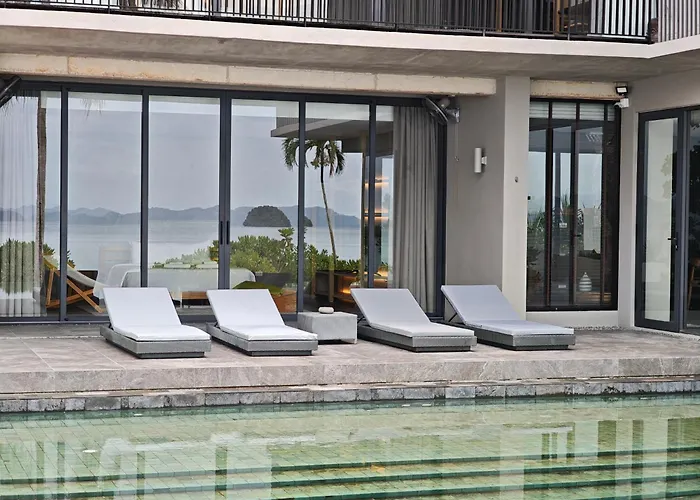 Luxury Beachfront Brahma Villa 4 Bedroom At Ta-Ke Residence B