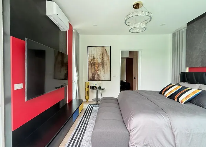 De Flourishing Hill Pool Villa , Cha Am