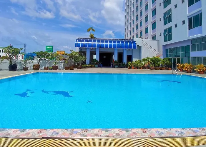 Diamond Plaza Hotel