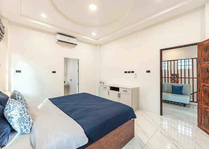 Areca Holiday Villa 3, Naiharn Beach