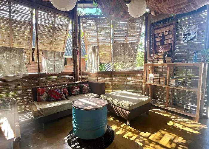 Sun Moon Pai Bungalow