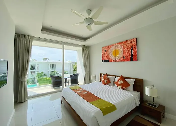 Modern House Near The Beach