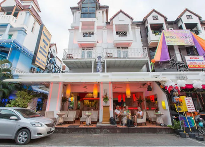 Connect Guesthouse Patong