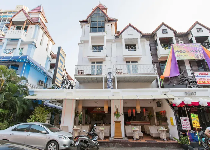 Connect Guesthouse Patong