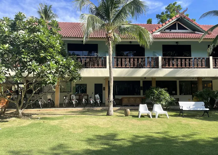 Dolphin Bay Beach Resort