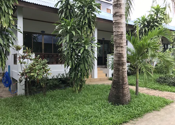 Marina Beach Resort - SHA Extra Plus Lamai Beach 