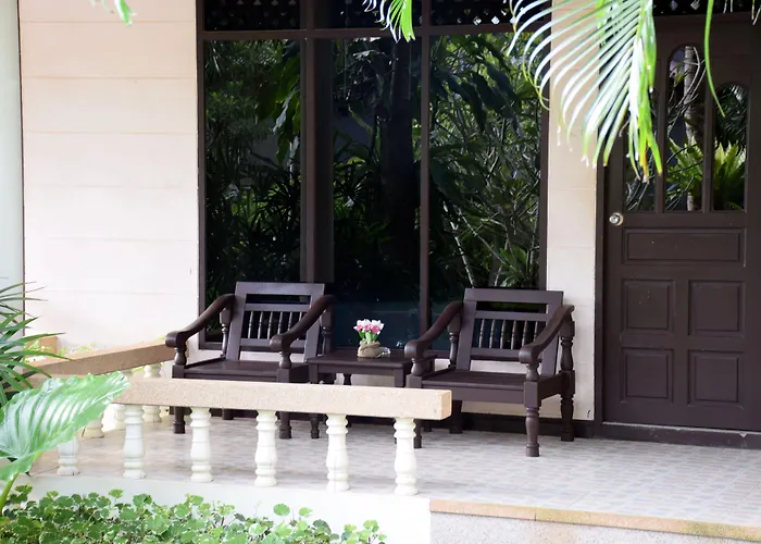 Clean Beach Resort Ko Lanta